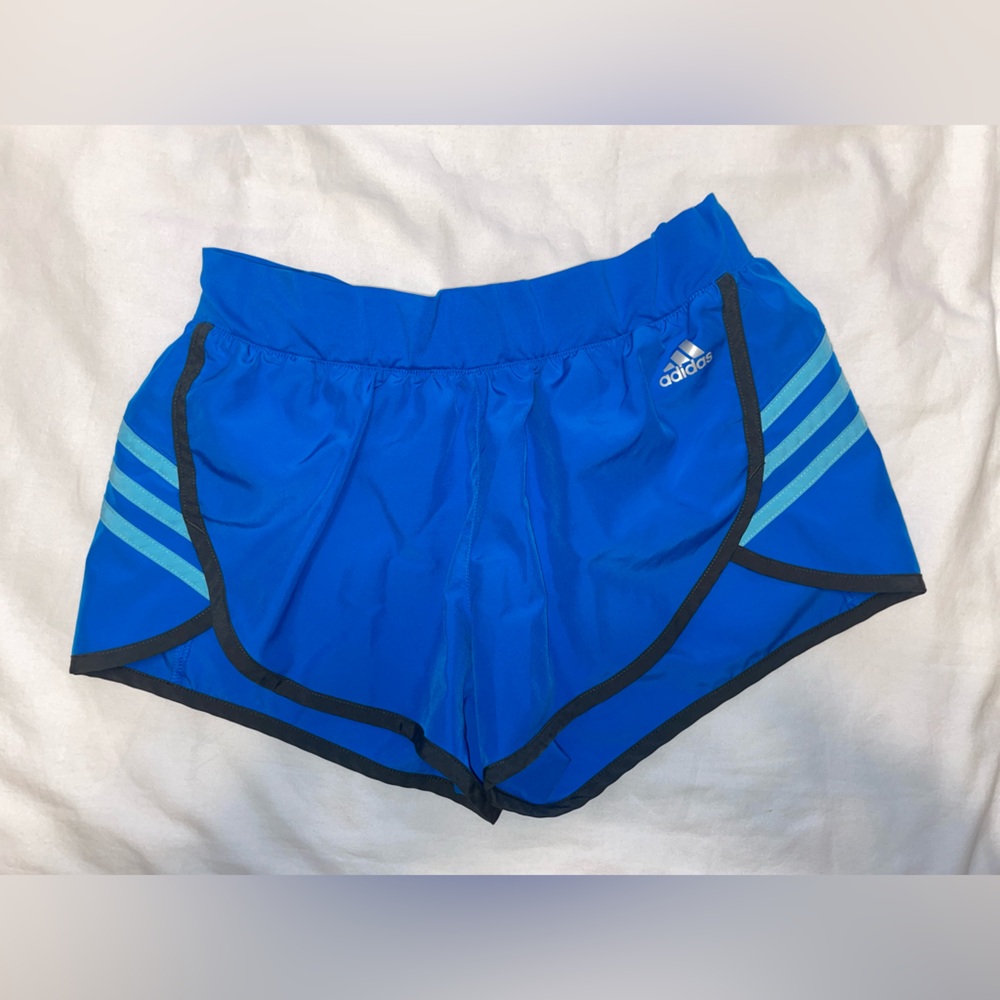 Adidas Two-Tone Blue 2.5” Athletic shorts Women’s Size Small